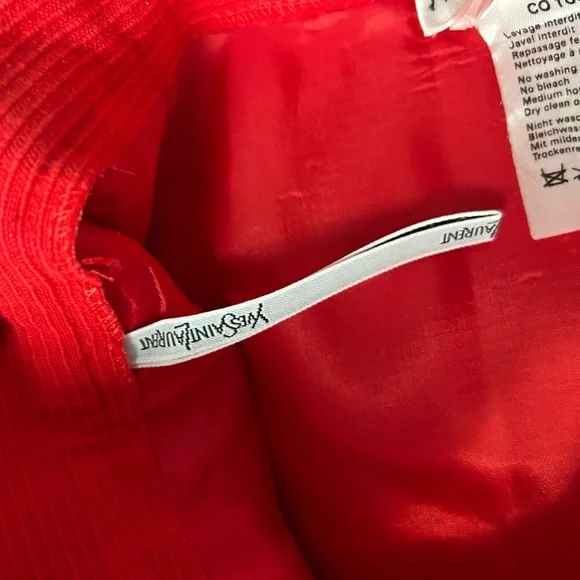 Yves Saint Laurent Encore Women’s Red Suit Jacket & Skirt 100% Wool Size 12 - Picture 16 of 16